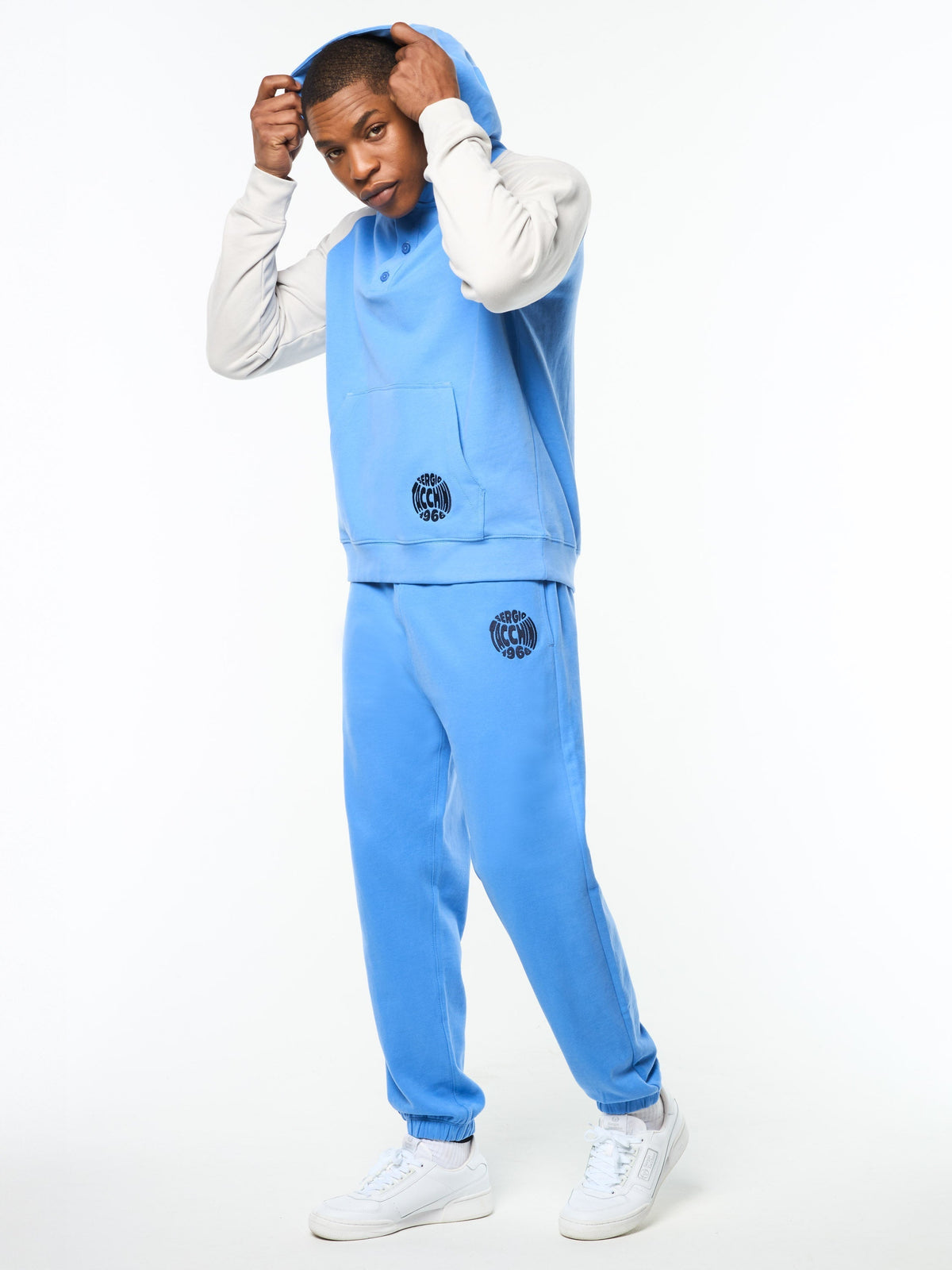 Vincere Hoodie- Ultramarine